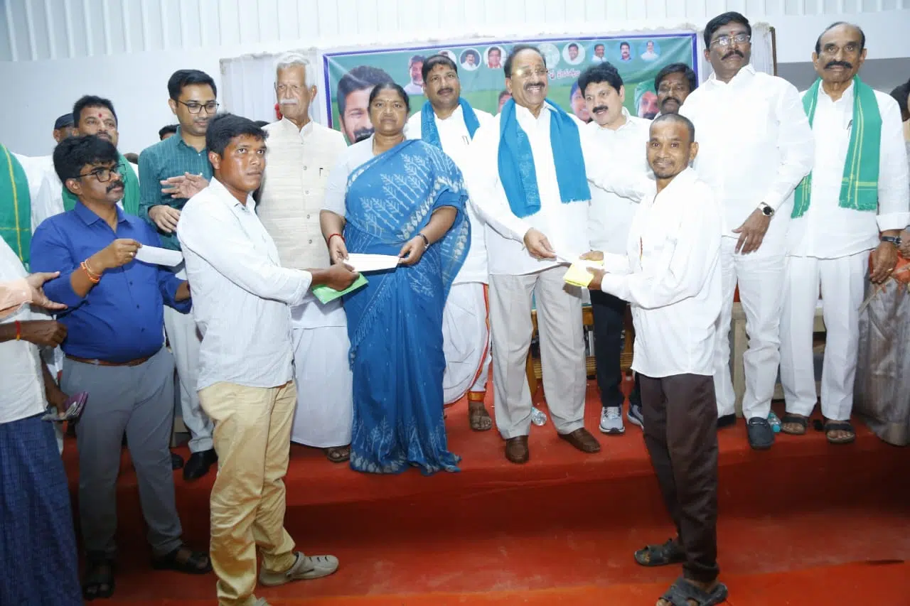 MULUGU | నకిలీ విత్తనాలతో రైతులు మోసపోవద్దు