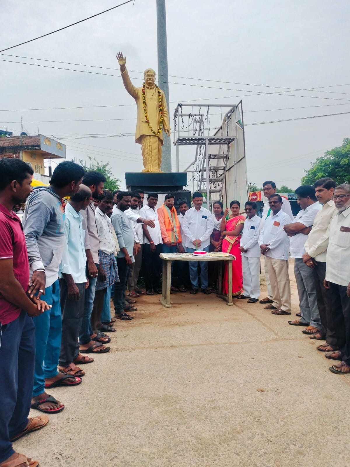 కాళేశ్వరంలో యూత్ కాంగ్రెస్ ఆవిర్భావ దినోత్సవ వేడుకలు