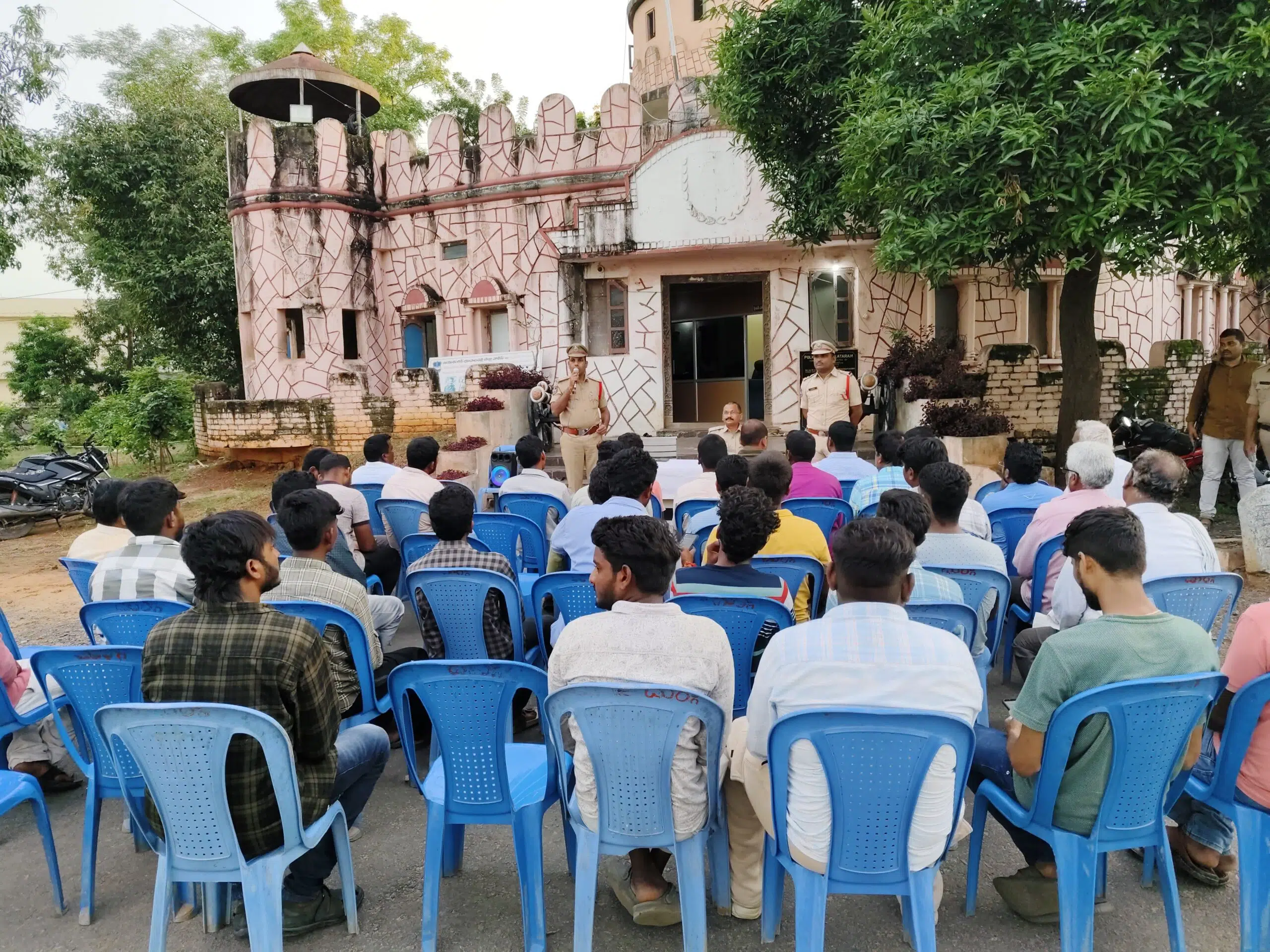 ప్రశాంతంగా గణపతి నవరాత్రులు నిర్వహించాలి 