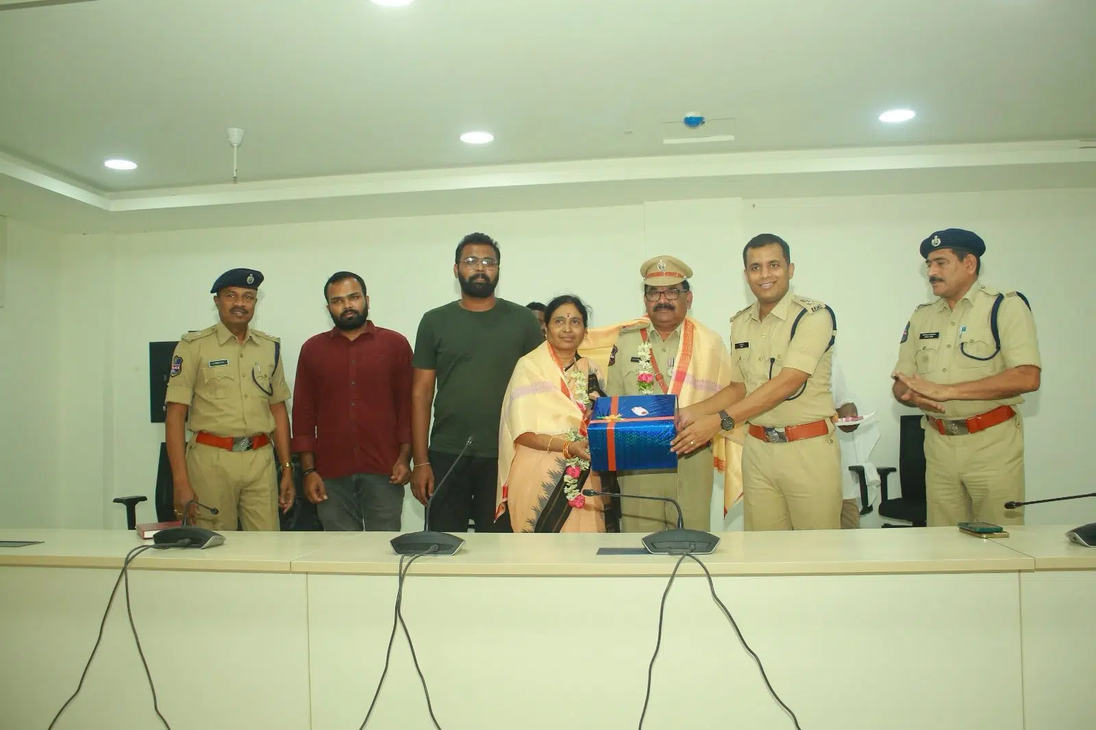 విశ్రాంత జీవితం ప్రశాంతంగా గడపాలి