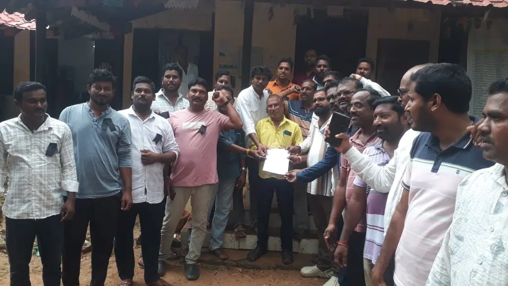 తాడ్వాయి రిపోర్టర్‌పై దాడిని ఖండించిన వెంకటాపురం జర్నలిస్టులు