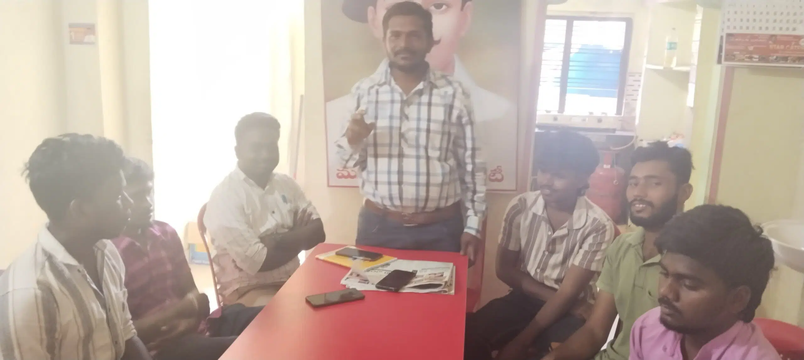 సోషల్ వెల్ఫేర్ పాఠశాల సమస్యను పరిష్కరించాలి