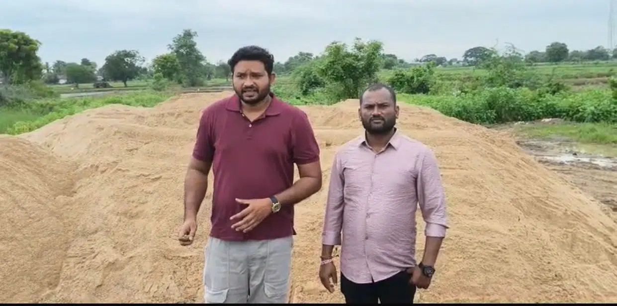 బీఆర్ఎస్ పార్టీ మండల యూత్ అధ్యక్షుడు రామిళ్ల కిరణ్ 