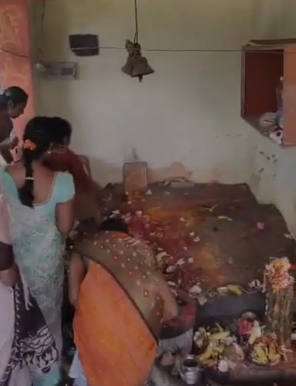 నాగపంచమి సందర్భంగా అభయ నాగేంద్ర స్వామి ఆలయంలో పూజలు