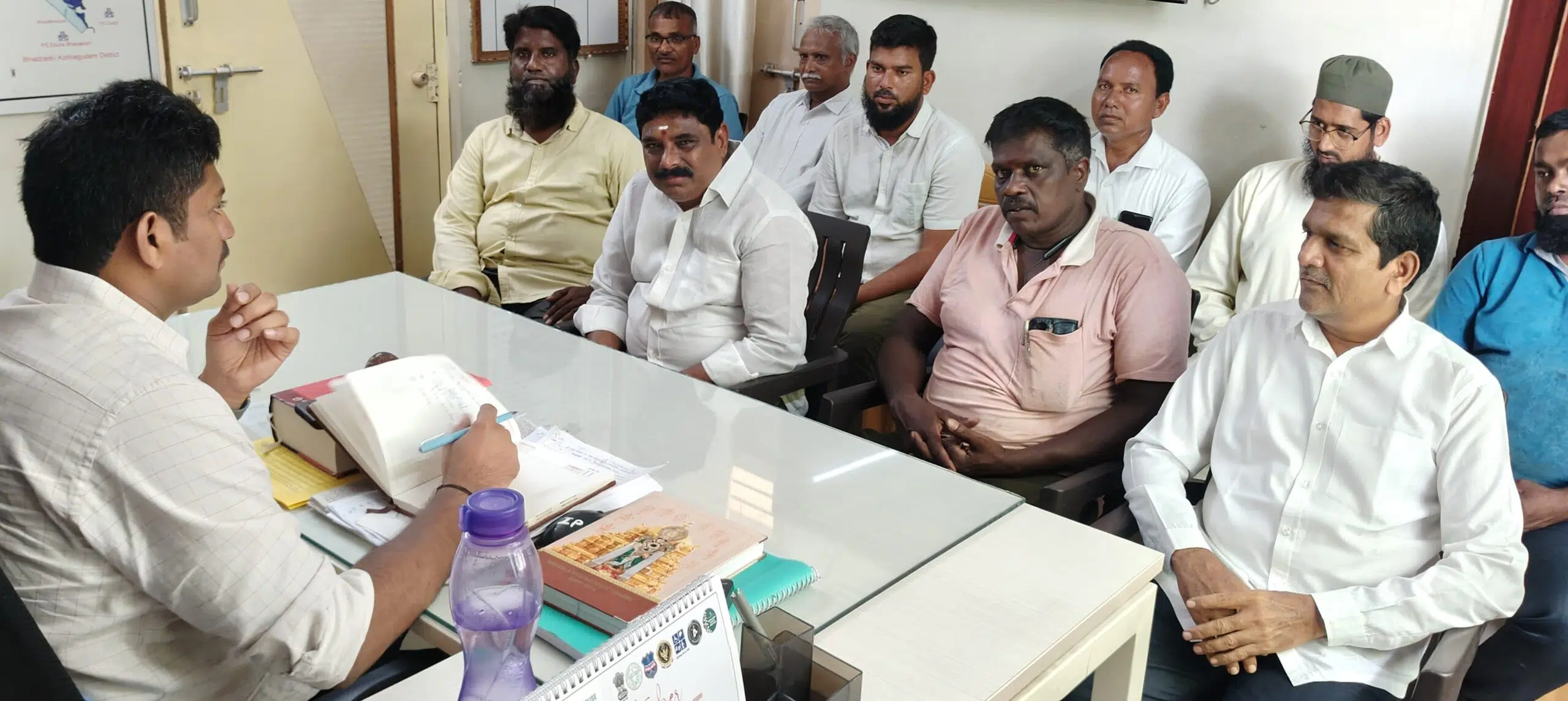 గణపతి నవరాత్రి ఉత్సవాలను ప్రశాంత వాతావరణంలో జరుపుకోవాలి