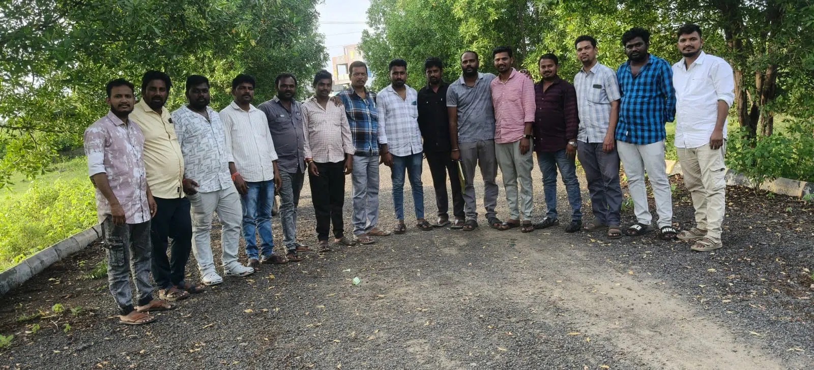 మొబైల్ వినియోగదారులకు ఉత్తమ సేవలు అందించడమే లక్ష్యం