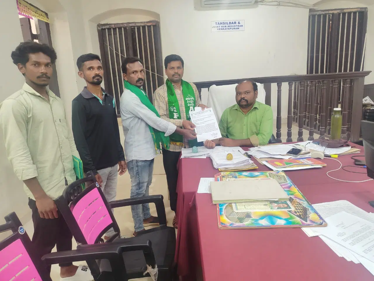 షెడ్యూల్డ్ ప్రాంతాల సర్వేల వల్లే 1/70 చట్టానికి తూట్లు