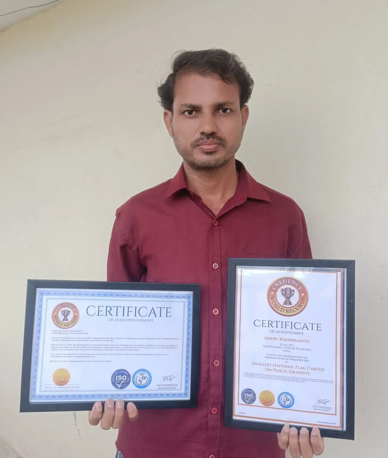 చిత్రకళా ఉపాధ్యాయునికి క్రెడెన్స్ బుక్ ఆఫ్ వరల్డ్ రికార్డ్