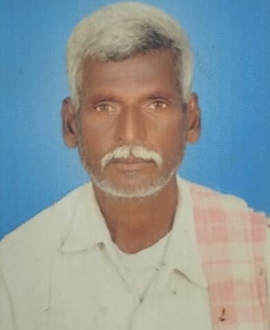 పాముకాటుతో రైతు మృతి — లక్ష్మీదేవిపేటలో విషాదం