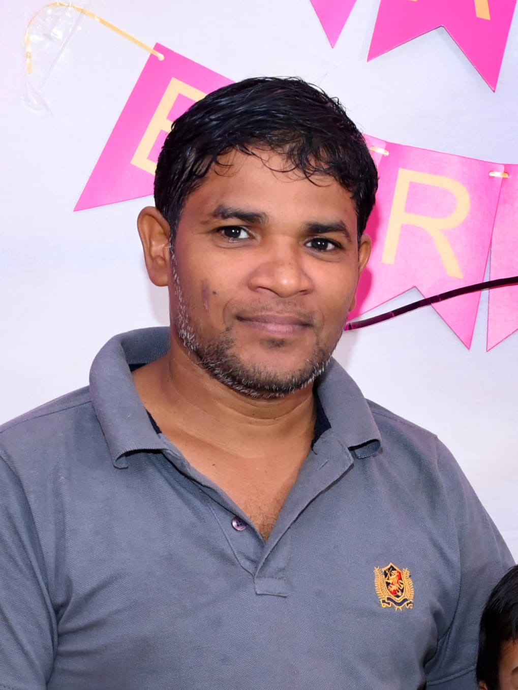 ములుగు జిల్లా కేంద్రంలో ఉరివేసుకొని వ్యక్తి ఆత్మహత్య