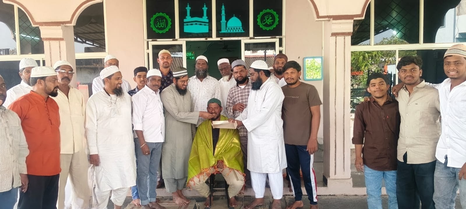 వెంకటాపురం ఉపసర్పంచ్‌ షేక్ షర్ఫుద్దీన్‌కు సన్మానం