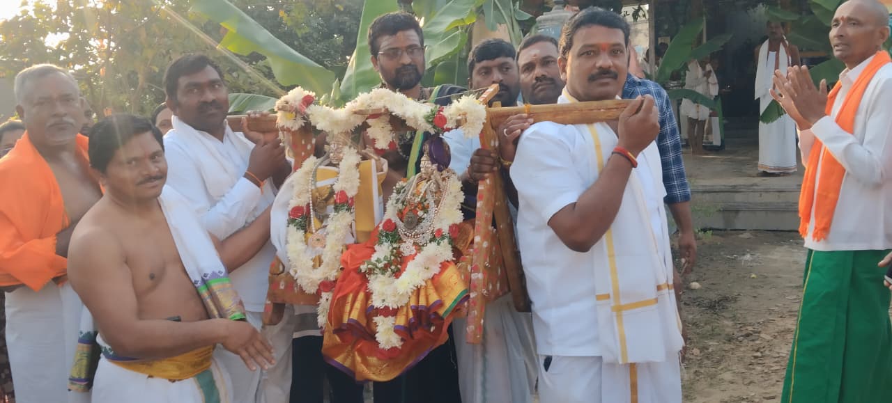 ములుగులో వైభవంగా ముక్కోటి ఏకాదశి వేడుకలు