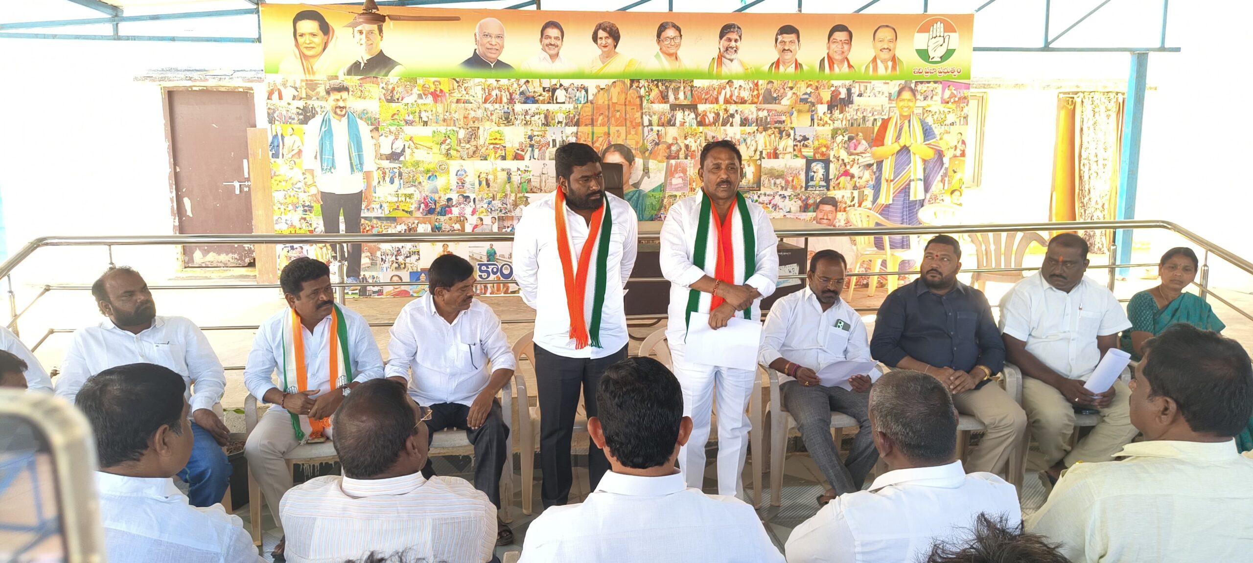 ములుగు జిల్లా కాంగ్రెస్ కార్యవర్గ నియామకాలపై కీలక సమావేశం