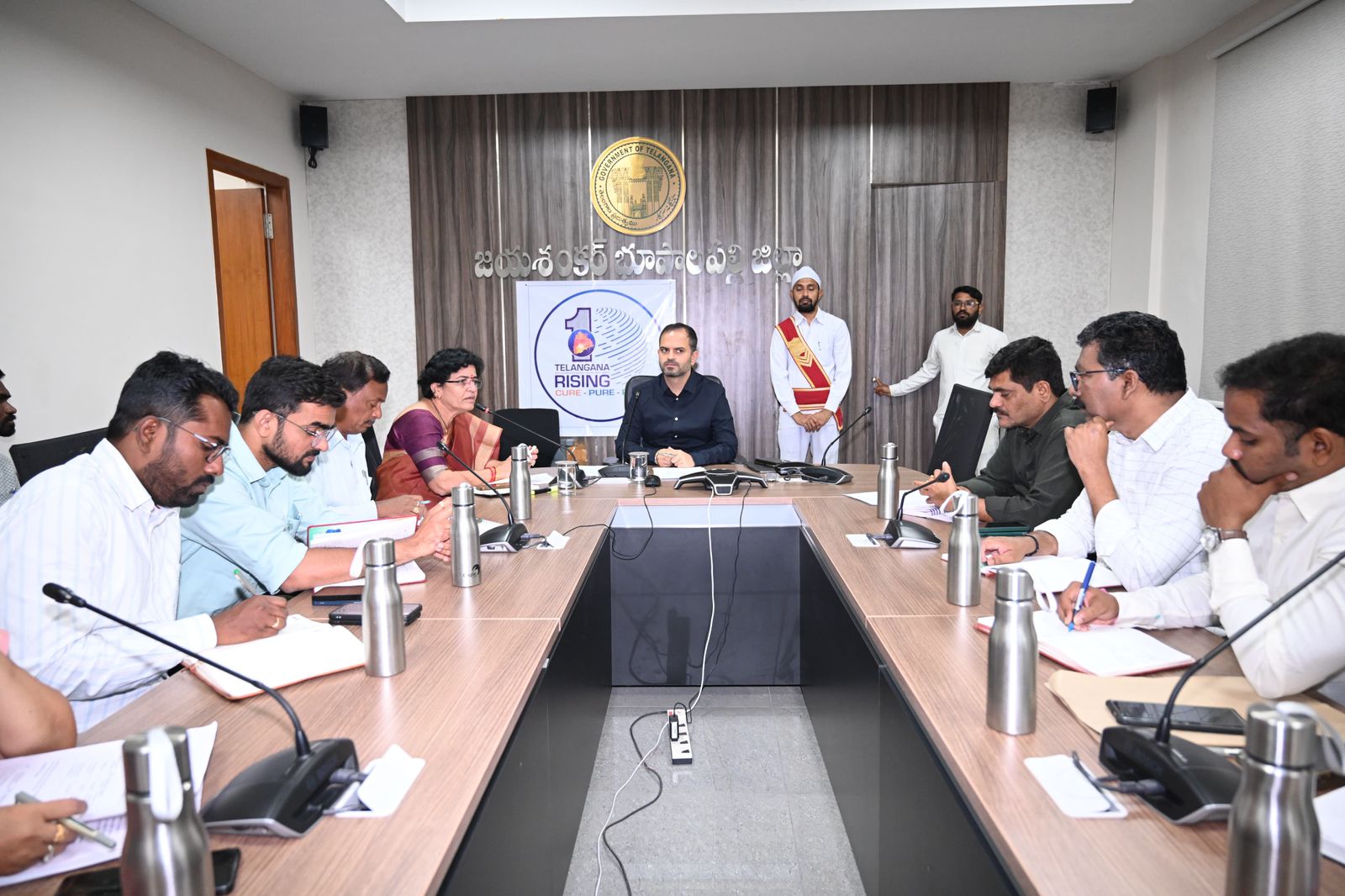 మినీ మేడారం జాతరకు అన్ని ఏర్పాట్లు చేయాలి