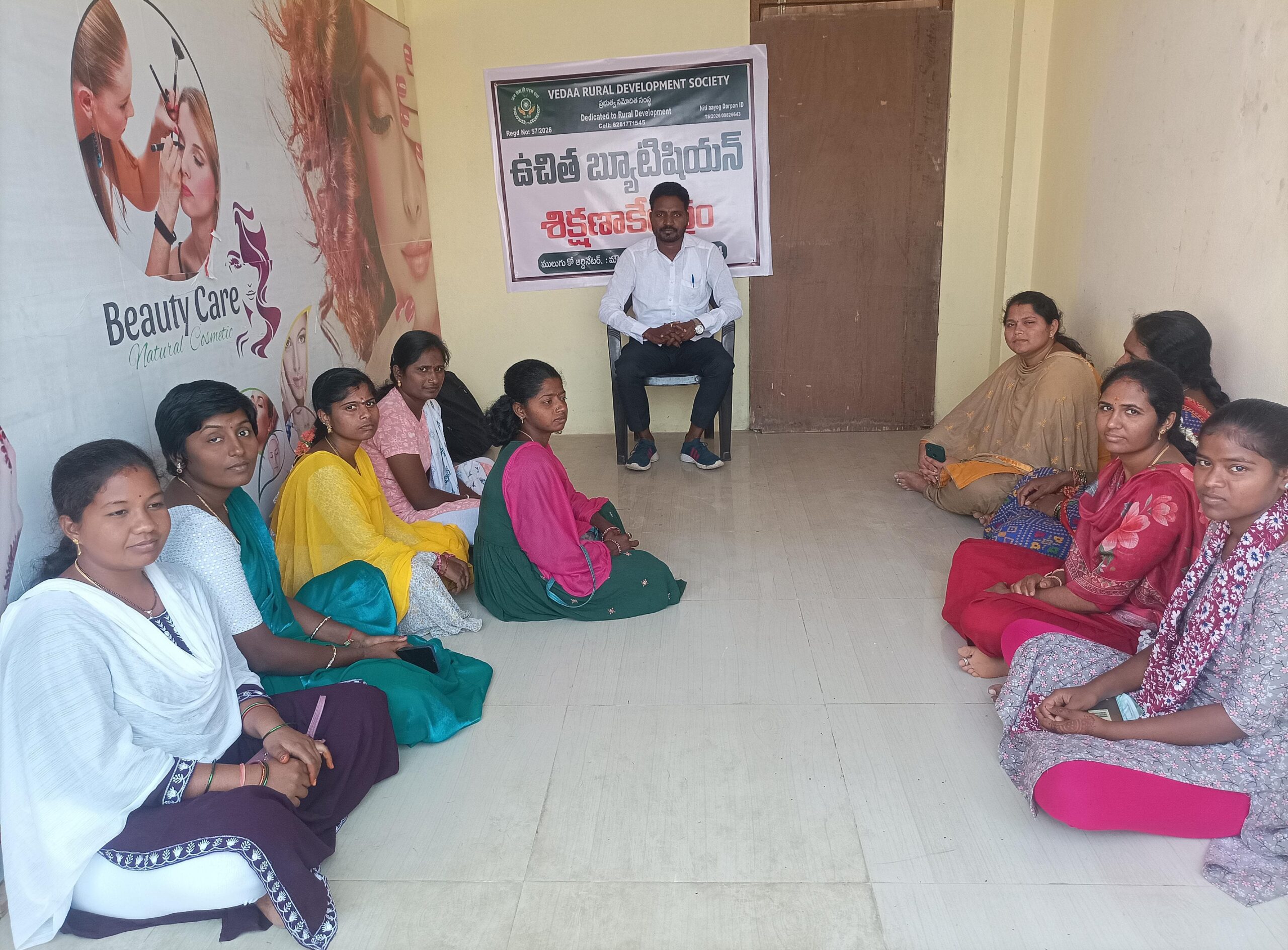 ములుగులో ఉచిత బ్యూటిషన్, టైలరింగ్ శిక్షణ ప్రారంభం 