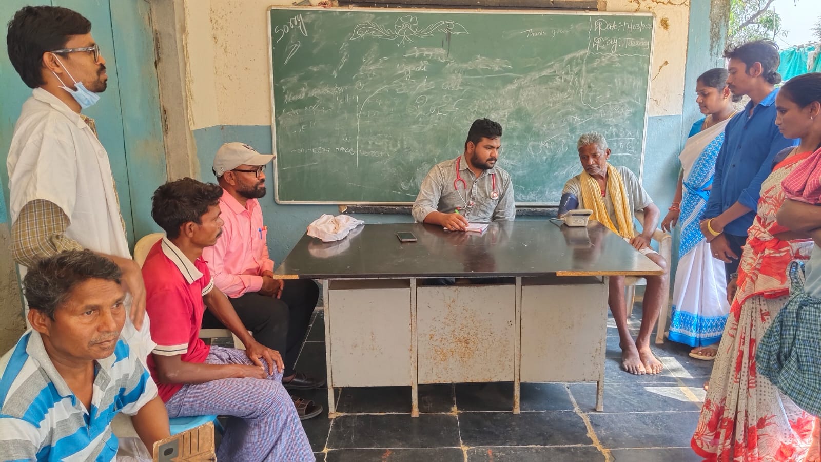 టేకులగూడెంలో ఉచిత వైద్య శిబిరం నిర్వహణ