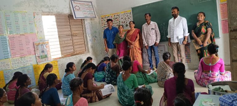 మహిళల అక్షరాస్యతకు ఎన్‌ఐఓఎస్ పరీక్షలు