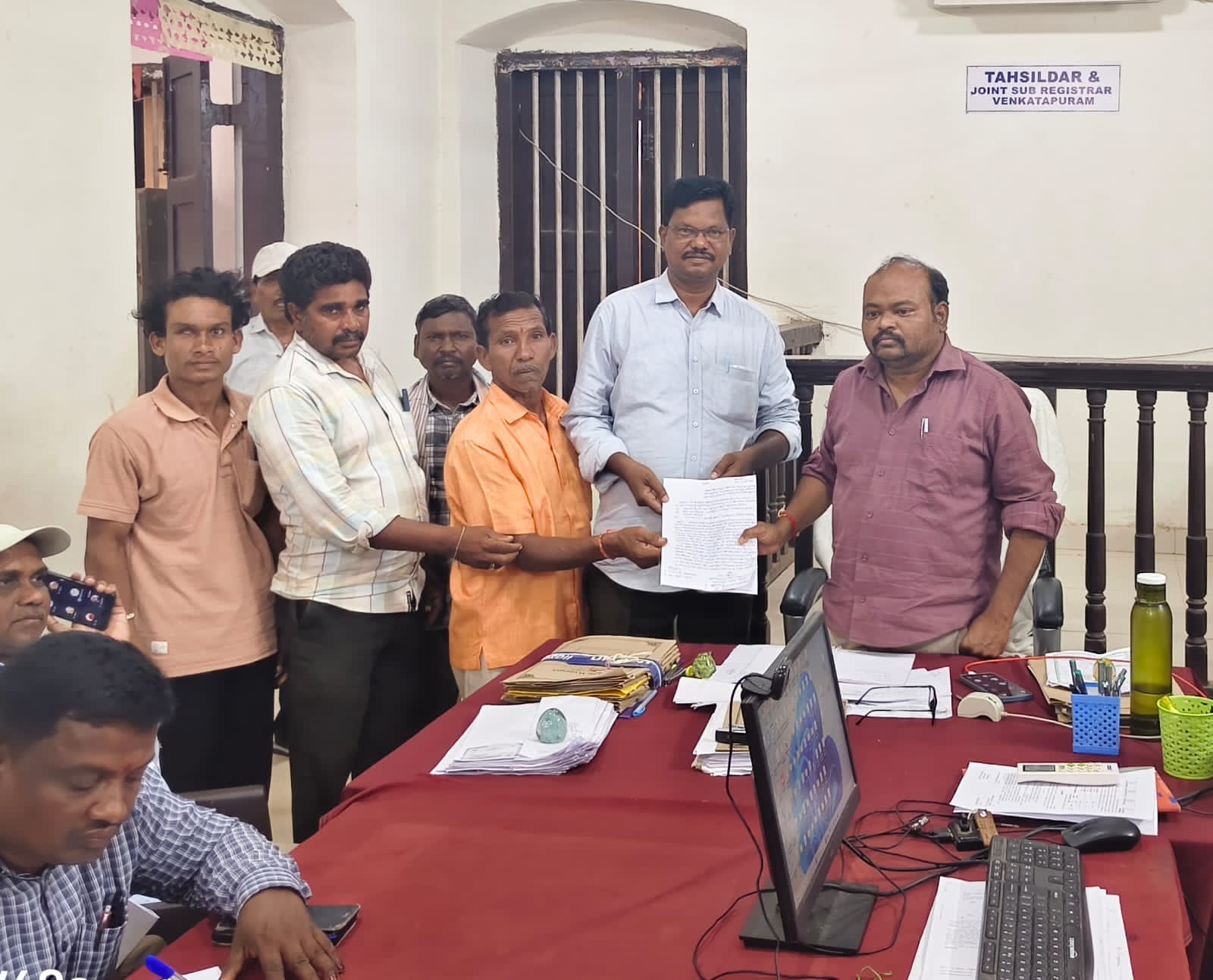 ఇప్పగూడెం అక్రమ ఇసుక ర్యాంపు నిలిపివేయాలి: సిపిఎం డిమాండ్