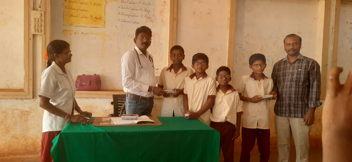 బాలల కంటి ఆరోగ్యం అత్యంత ప్రధానమైనది : డాక్టర్ నరహరి