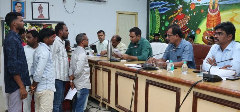 గిరివాణి–ప్రజావాణి అర్జీలను సత్వరమే పరిష్కరించాలి