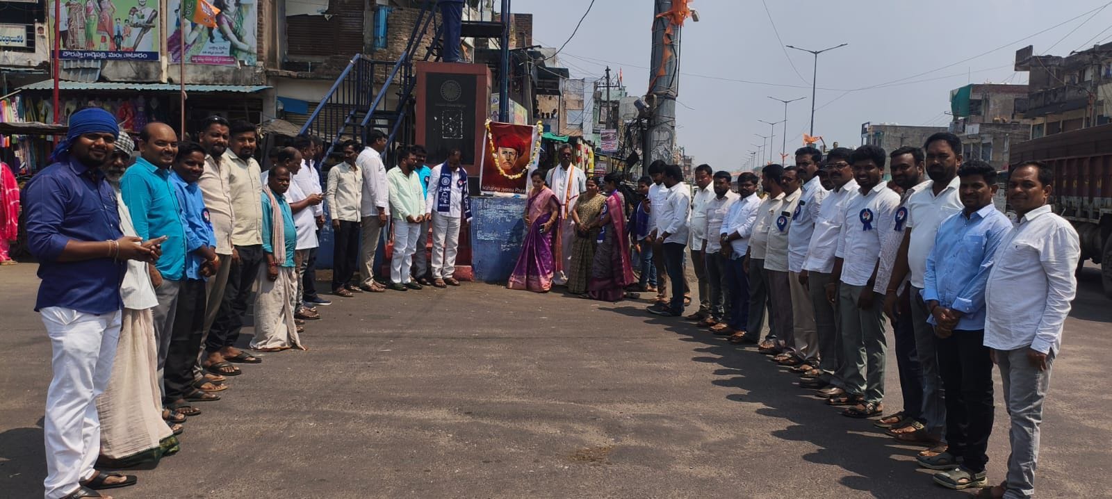 మహాత్మ జ్యోతిరావుపూలే ఆశయ సాధనకై అందరం కృషి చేయాలి 