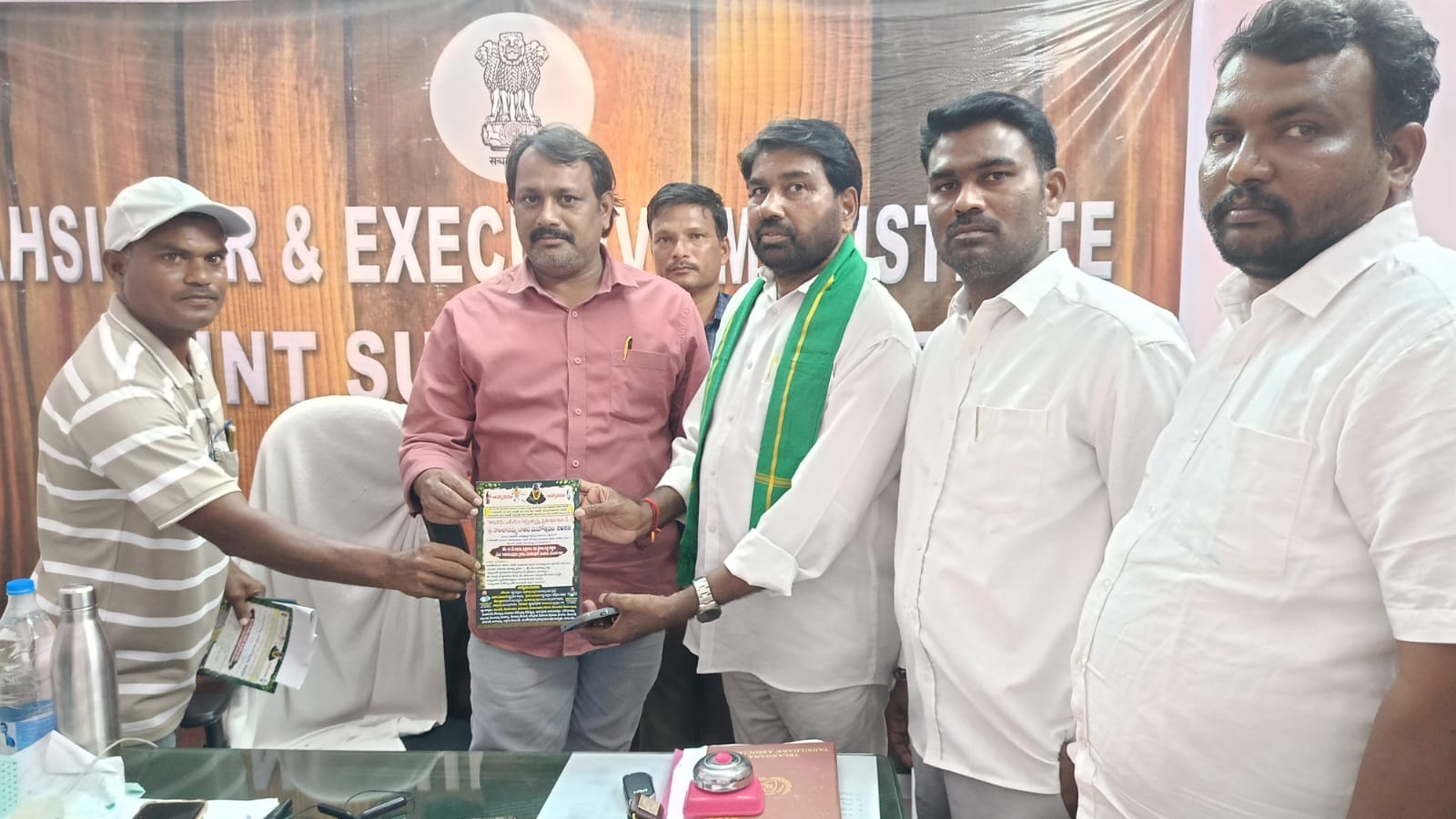 నాంచారమ్మ జాతరకు అధికారులకు ఆహ్వానం