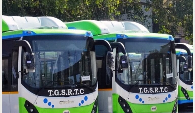 చర్చలు విఫలం.. అర్థరాత్రి నుంచి ఆర్టీసీ సమ్మె ప్రారంభం...