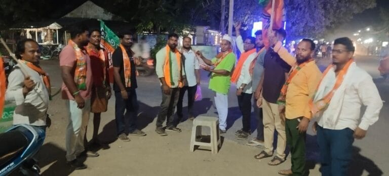 బీజేపీ ఘనవిజయం పట్ల వాజేడులో మిన్నంటిన సంబరాలు