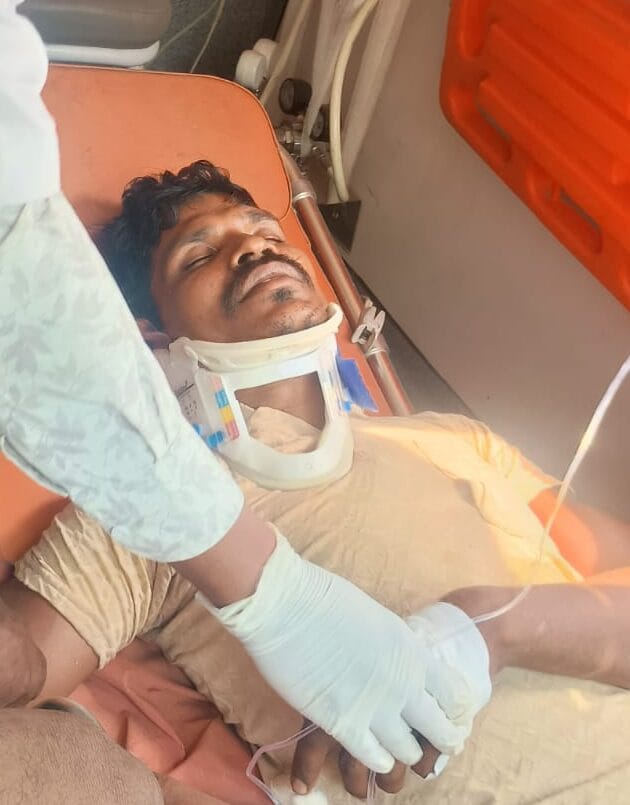 కల్వర్టును ఢీకొట్టిన ట్రాక్టర్.. డ్రైవర్‌కు తీవ్ర గాయాలు